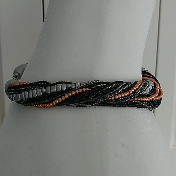 Multi Beaded twisted strand Chocker Necklace - Picture 4 of 10